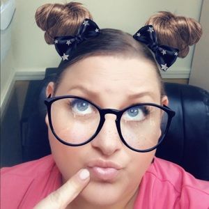 Meet your Posher, Taisha